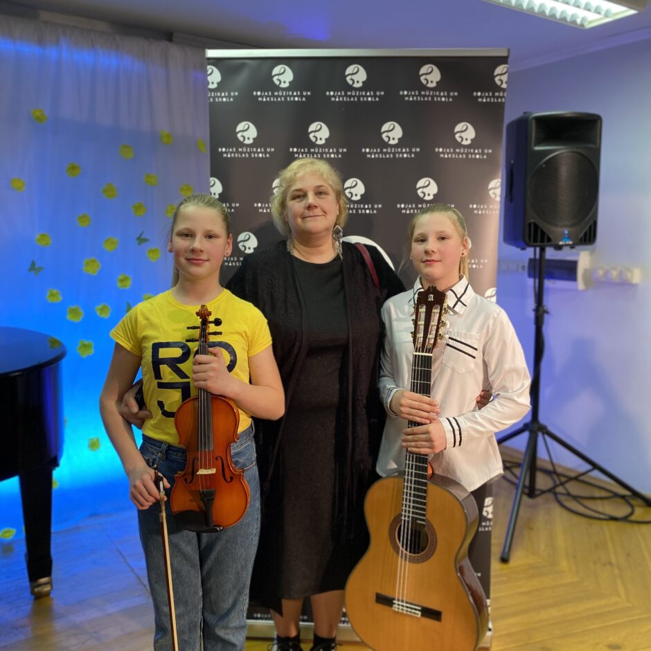 Pēc koncerta Grīnīšu ģimene