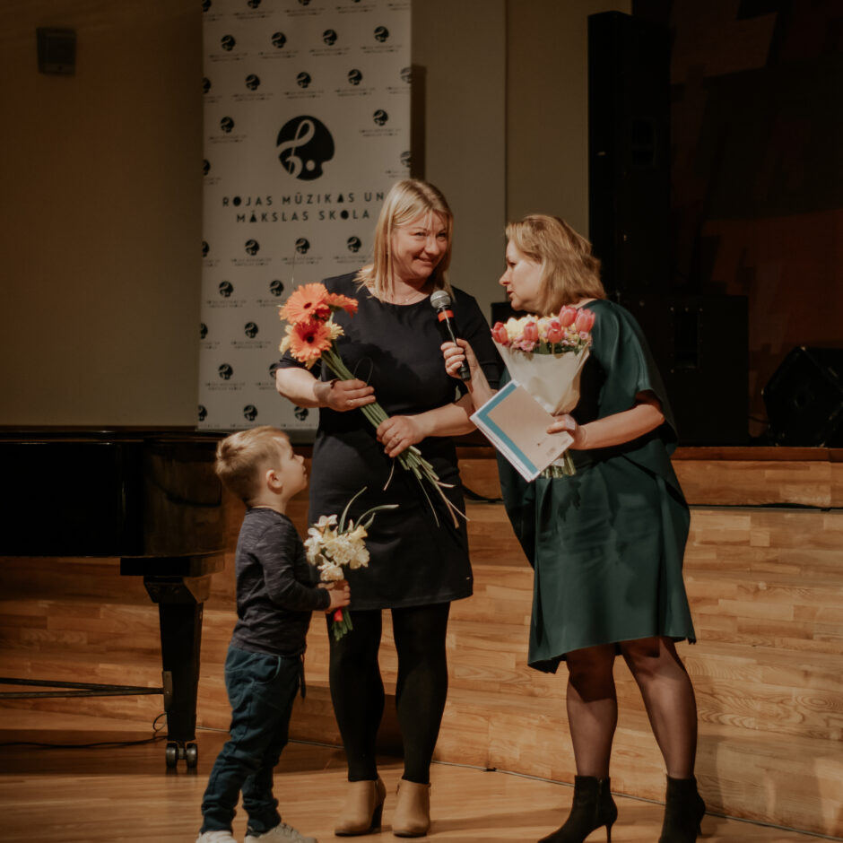 Apsveikums jubilejā no Rojas muzeja un BLPC 